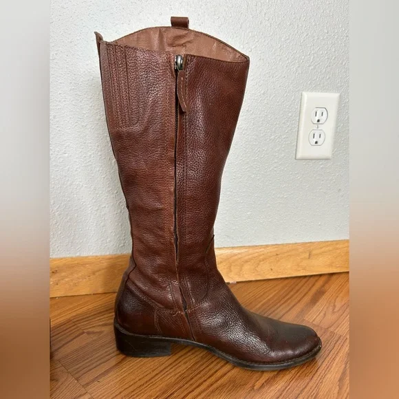 Matisse Dark Brown Leather Heeled Boots - Picture 3 of 15